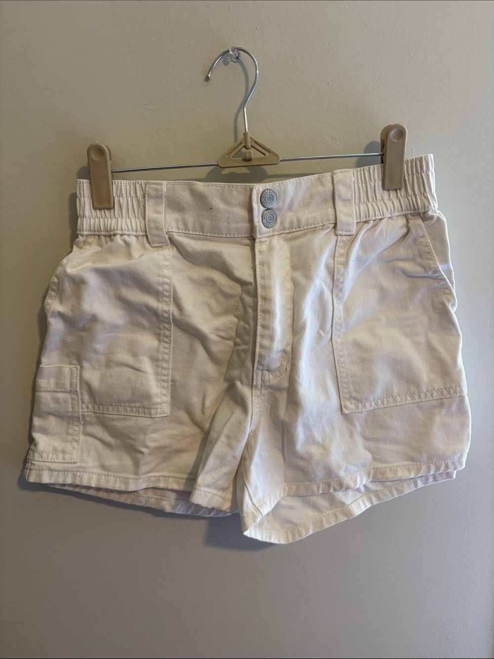 Vanilla Star White high-waisted Utility Shorts